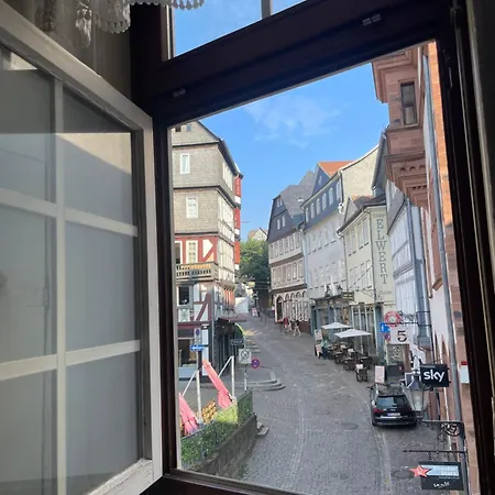 Vetters Romantisches Gaestezimmer In Der Marburger Oberstadt Проживание в семье