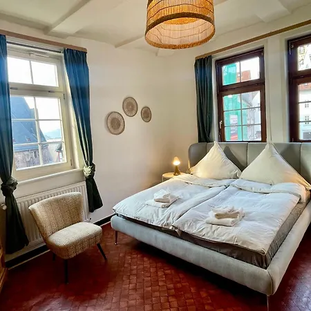 Vetters Romantisches Gaestezimmer In Der Marburger Oberstadt * Marburg