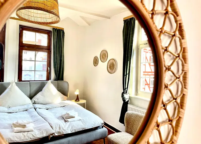Homestay Vetters Romantisches Gaestezimmer In Der Marburger Oberstadt Marburg