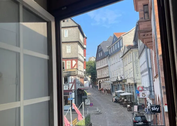 Vetters Romantisches Gaestezimmer In Der Marburger Oberstadt Homestay
